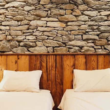 Le Chateau By Lodji Chalet