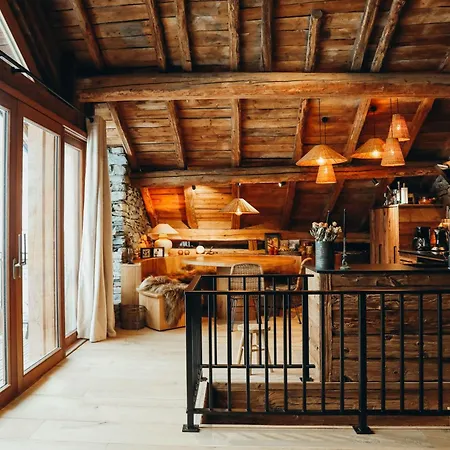 Le Chateau By Lodji Chalet Saint-Marcel (Savoie)